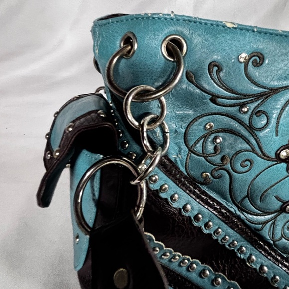 Elegant Blue Embellished Women's Shoulder Bag‎ - Picture 3 of 12